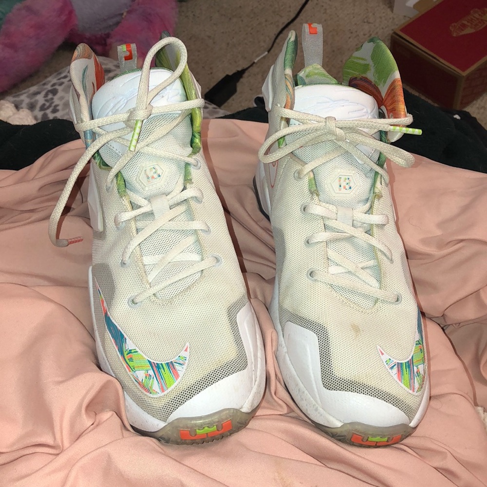 lebron 13’s
